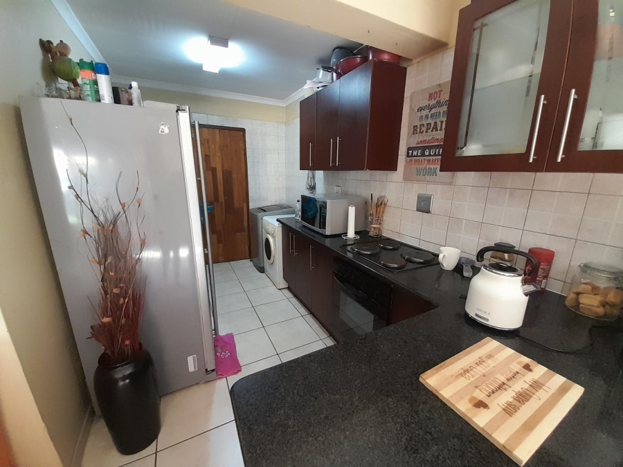 3 Bedroom Property for Sale in Waterval East North West